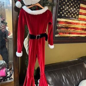 Bums & Roses Santa Romper with Hat